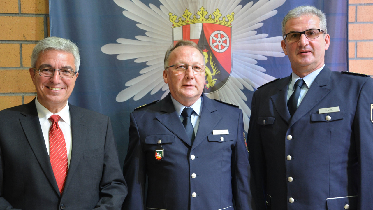 Von links nach rechts: Innenminister Roger Lewentz, Klaus Peter Werz und Karlheinz Maron