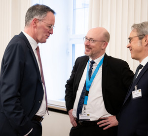 Innenminister Michael Ebling im Gespräch mit den Innenministern Christian Pegel und Georg Maier. 