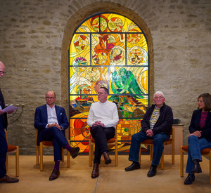 Innenminister Michael Ebling bei einer Gesprächsrunde in der ehemaligen Synagoge in Meisenheim