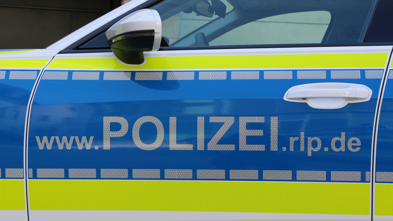 Streifenwagen der Polizei RLP