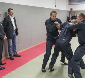 Minister Roger Lewentz eröffnet das neue Trainingszentrum der Polizei