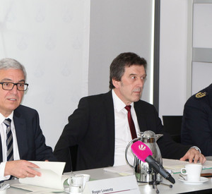 Innenminister Roger Lewentz stellt die Polizeiliche Kriminalstatistik vor