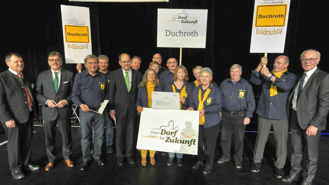 Vertreter der Gemeinde Duchroth bei der Preisverleihung in Berlin