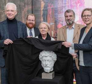 Innenstaatssekretärin Simone Schneider bei der Vorstellung des Themas der neuen Landesausstellug in Trier: Marc Aurel.