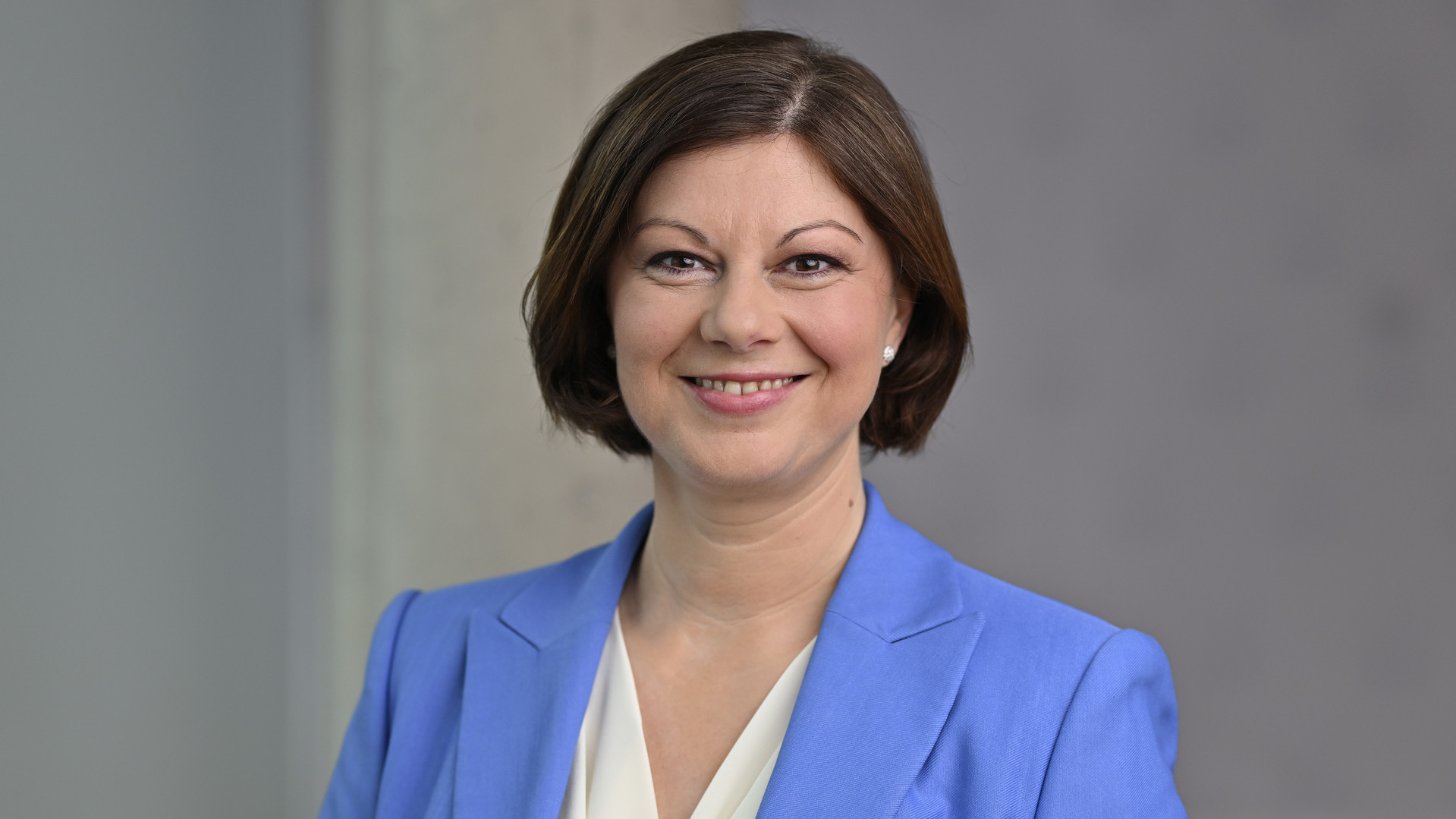 Staatssekretärin Nicole Steingaß